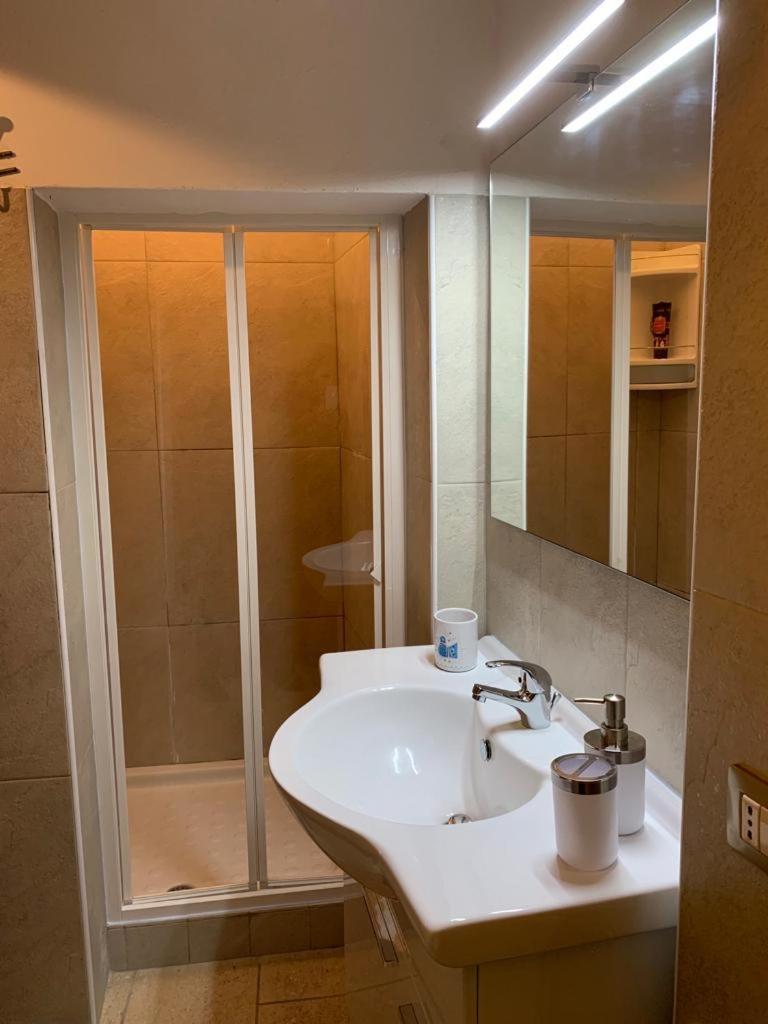 La Casa Di Elisabetta Apartment อาลเกโร ภายนอก รูปภาพ